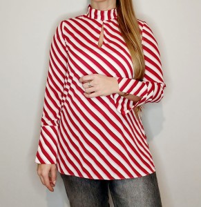 Bluzka w paski z szerokimi mankietami