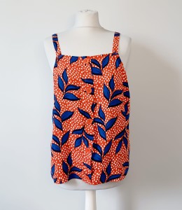 Bluzka na ramiączka niebieskie liście