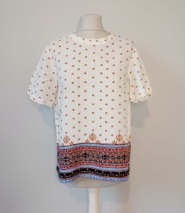 Bluzka z orientalnym wzorem