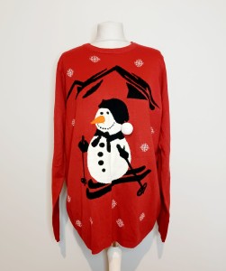 Świąteczny sweter z bałwanem