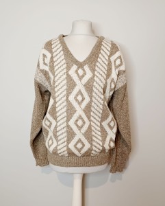 Beżowy sweter vintage