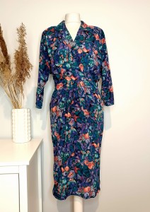 Długa vintage sukienka tulipan