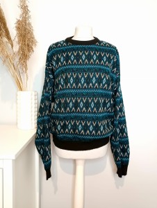 Wzorzysty sweter vintage
