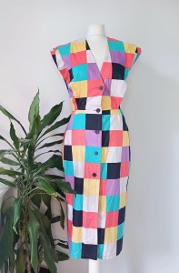 Wielobarwna sukienka vintage