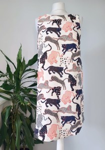Sukienka z tygrysami